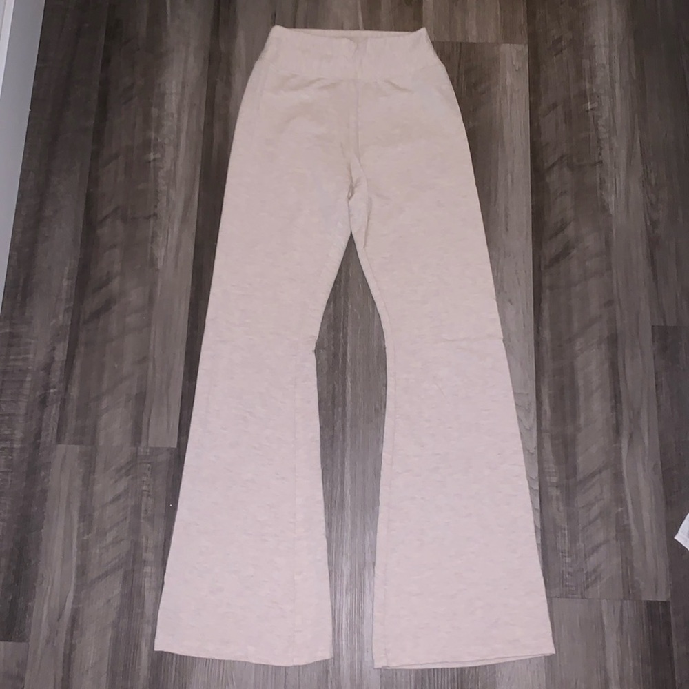 Z Supply Oatmeal Everyday Modal Flare Active Pants - Picture 2 of 5